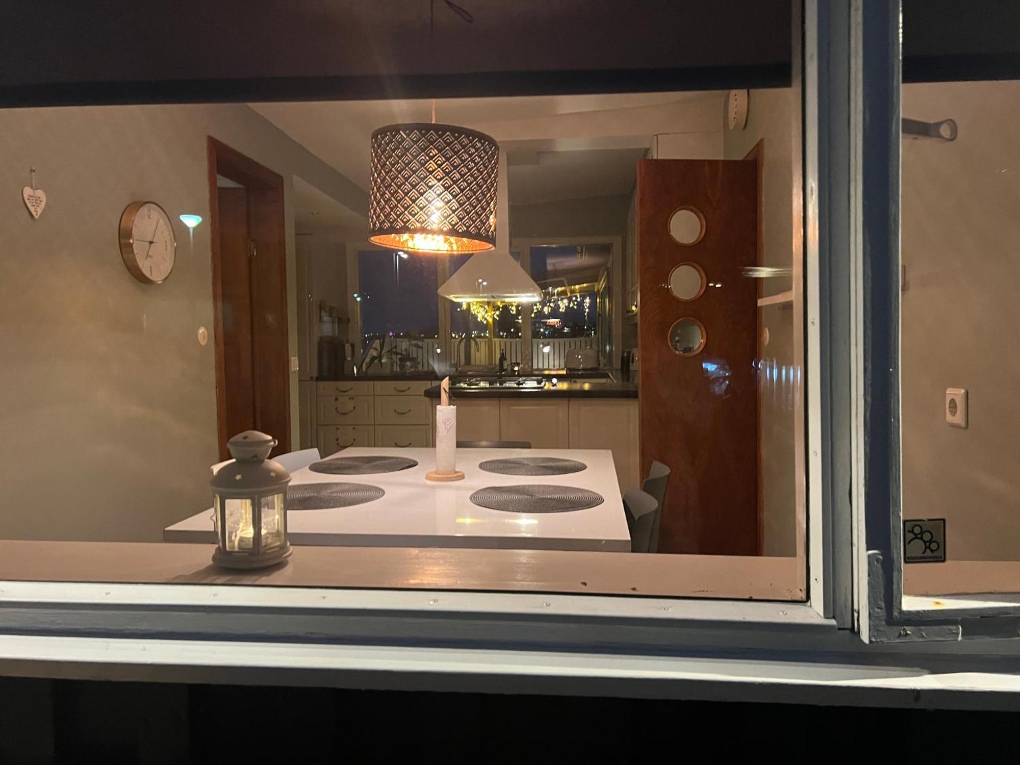 House - Villa With Garden And Hot Tub, 2 Min From Reykjavik Garthabaer Exterior foto